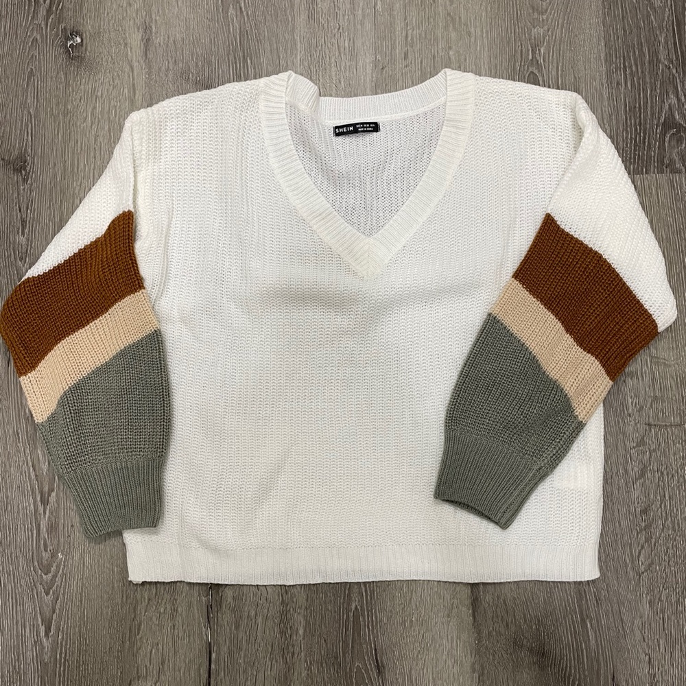 Sweater - Picture 3 of 4